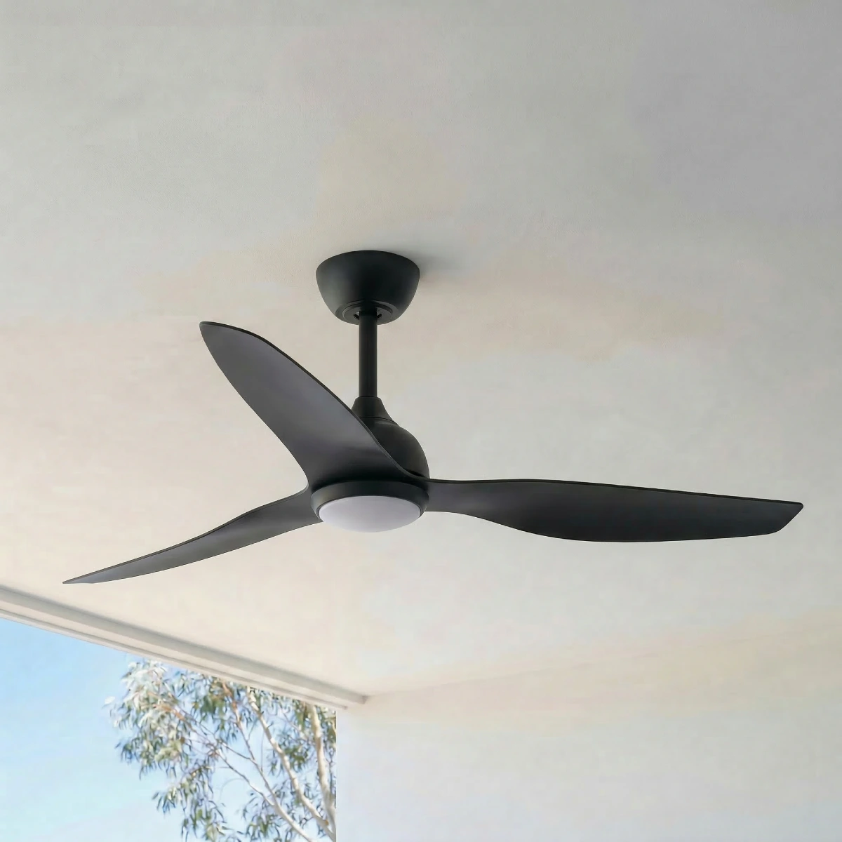 fanco-eco-style-dc-52-inches-black-with-light-outdoor-ceiling-close-up-insitu.webp
